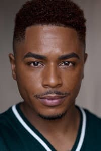 Sidney Santiago in Menina Mulher da Pele Preta - Parte 1