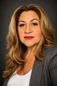 Marisol Guizar in En Mis Propias Manos