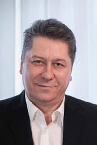 Andrey Butin in Влюбить и обезвредить