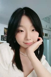Cai Na in 爱上她的理由