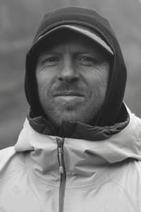 Dom Bush in The Risk Business - Chasing Pete Whillance