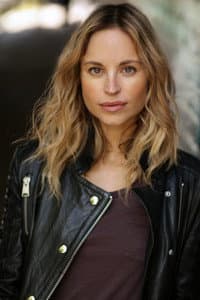 Katrine De Candole in El Cosmonauta