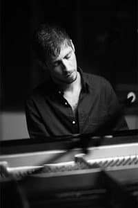 Guy Moskovich in Avishai Cohen Trio @ Festival de jazz de Leverkusen