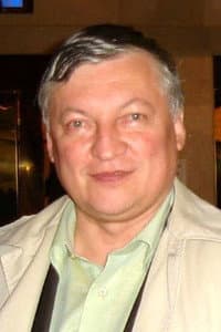Anatoli Karpov in Jouer sa vie