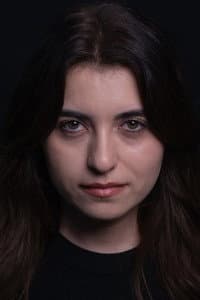 Narmin Baghirli in 5 Çirkin Qız