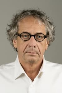 Rafael Marziano Tinoco in Qué Hago Yo Aquí