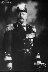 Duke Henry of Mecklenburg-Schwerin in Vaandelgroet aan de koningin bij het Huis ten Bosch