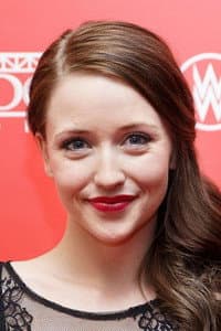 Emily Tennant in Influencers