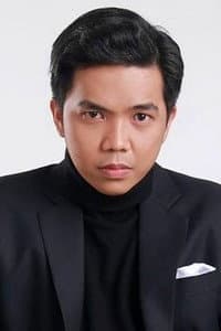 Arif Brata in Puang Bos