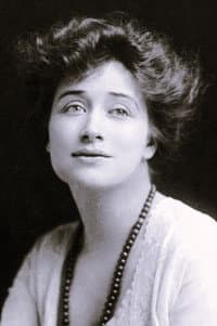 Charlotte Walker in The Sixth Commandment