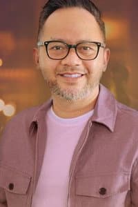 Indra Brasco in Ketika Berhenti di Sini