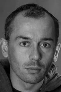 Dmitry Golovchenko in Ściana cieni