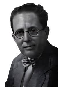 Francisco Alarcón in El malvado Carabel