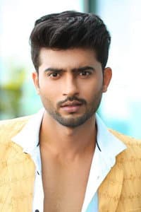 Ravi Shaw in Flyover