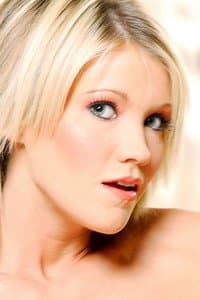 Taylor Hilton in Becoming Carmen Hart