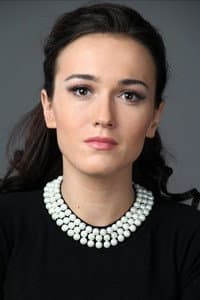 Aleksandra Bulychyova in Полное превращение