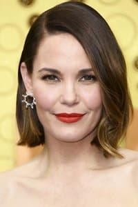 Leslie Bibb in Man of the House