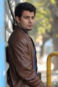Pranav Sachdev in Almariyaan