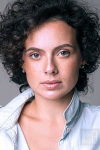 Ana Carolina Machado in O Carteiro