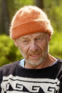 Espen Thoresen in Kristopher Schau - Ti år med juling - på tide å få betalt!