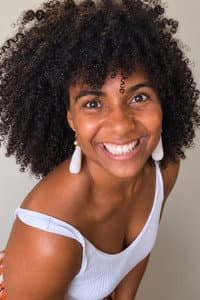 Jessica Cardoso in Dora