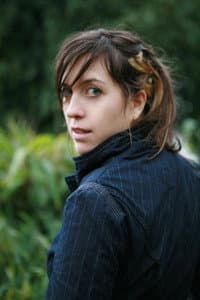 Melanie Gabriel in Peter Gabriel: Growing Up Live