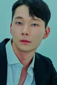Lee Seung-hee in 사자