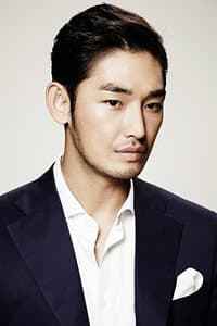 Kang Shin-hyo in 엽기적인 그녀