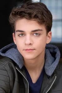 Jaiden Hidalgo in Alexis Ronan