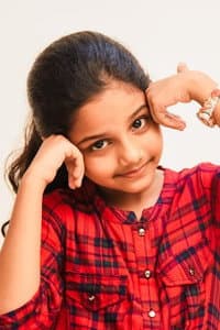Manasvi Kottachi in Imaikkaa Nodigal