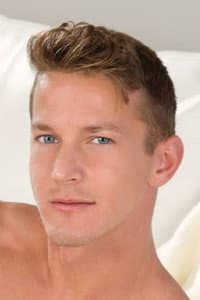 Darius Ferdynand in Summer of 69ing