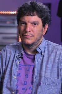 Nicolás Prividera in Adiós a la memoria