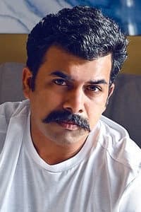 Sunny Wayne in Sara'S
