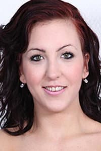 Nora Luxia in Sekali Sekala Merdeka