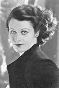 Joan Maude in Corridor of Mirrors
