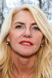 Laura Ace in Hot Wife Happy Life
