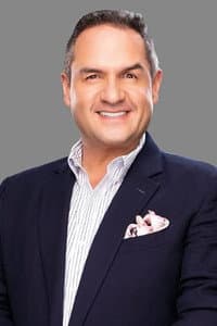 Mauricio Vélez in Las muñecas de la mafia