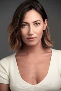 Paloma López in Des Gens Bien