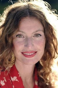 Aurélie Saada in Foon