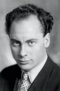 Yevgeni Tashkov in Клан