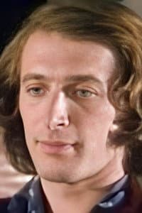 Charlie Schreiner in L'Essayeuse