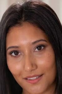 Alika Penagos in Pulsions 4