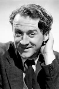 Cyril Cusack in The Secret of Convict Lake