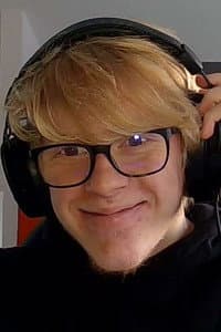 Noah Redeker in Gute Freunde