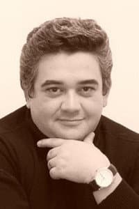 Sandro Christopher in Ópera do Malandro: Stage Play