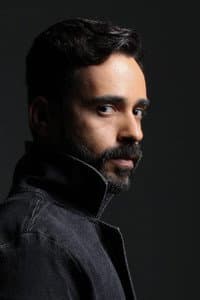 Nando Almeida in Eu Ainda Existo
