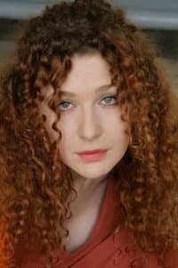Elmira Mirel in Четверг