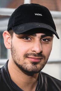 Ashcon Hamedi Nejad in Women in the Dark