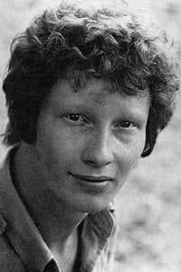 Stephen Jenn in Doctor Who: Nightmare of Eden