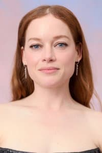 Jane Levy in Suburgatory